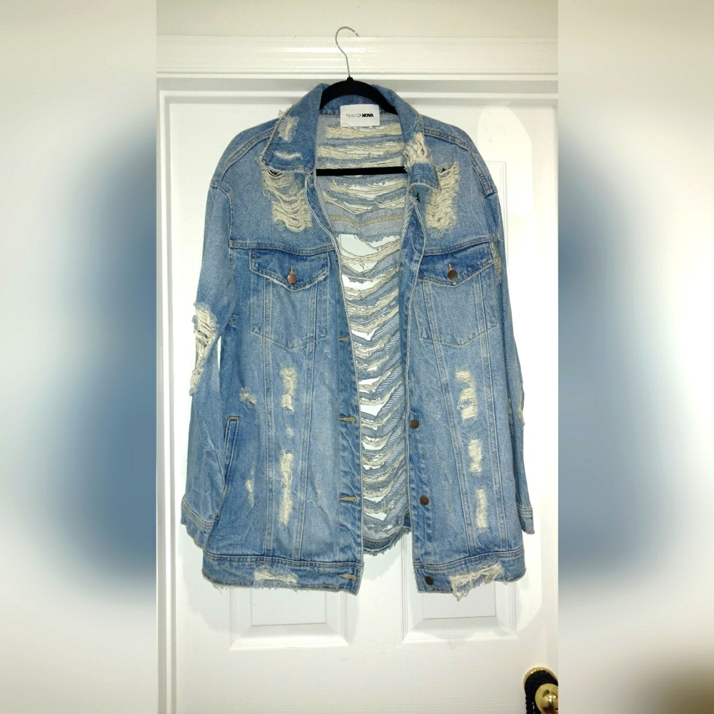 Fashion Nova Distressed Jean Jacket